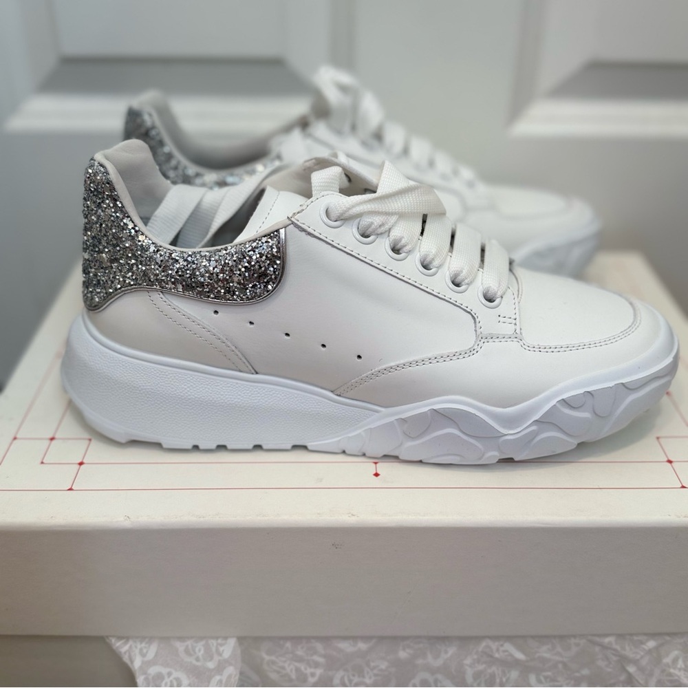 New With Box Alexander McQueen White Glitter Sneakers Size: US8.5 Spring/Summer